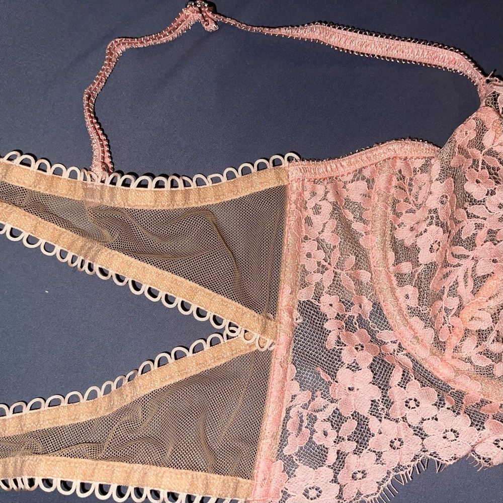 VS For Love & Lemons Daisy Lace Long Line Bow Double Strap - Picture 5 of 9
